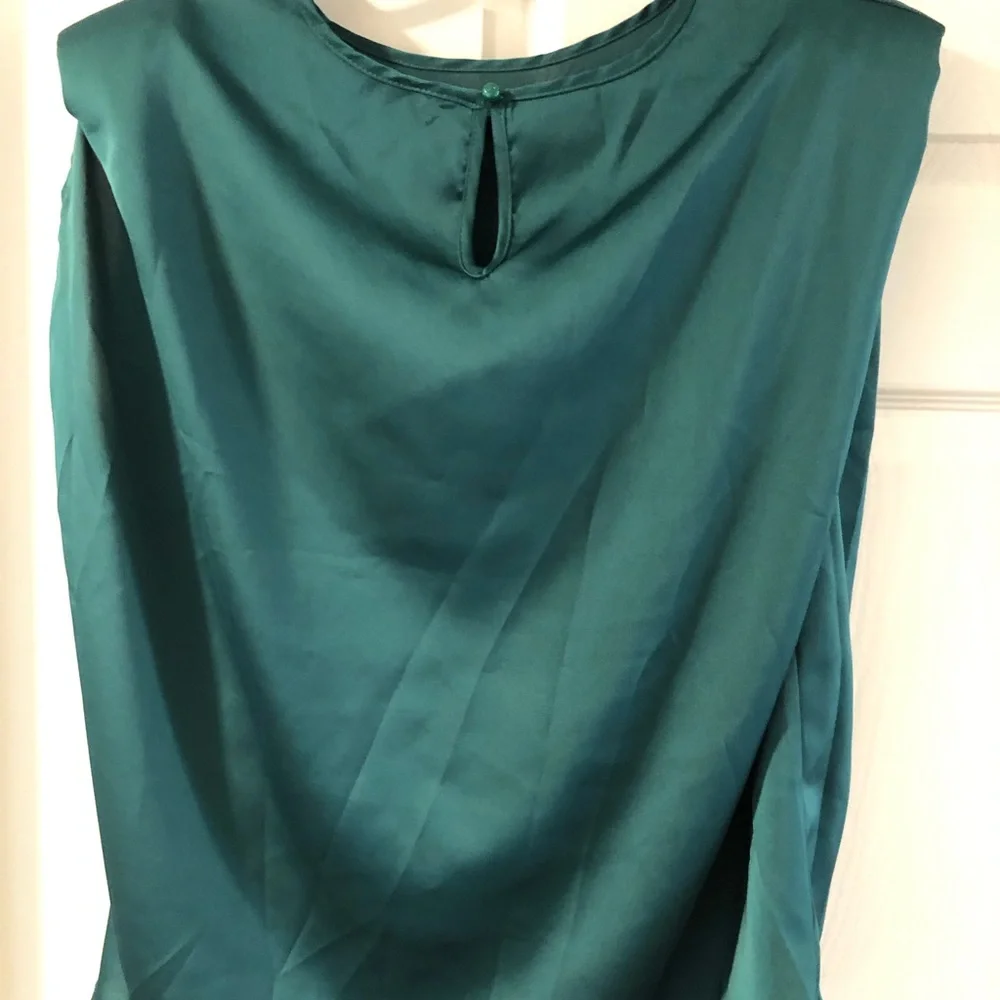 Teal, red, purple silky sleeveless - Picture 2 of 5